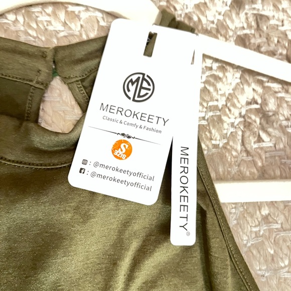 MEROKEETY Halter Neck Elastic Waist Romper - Picture 2 of 2